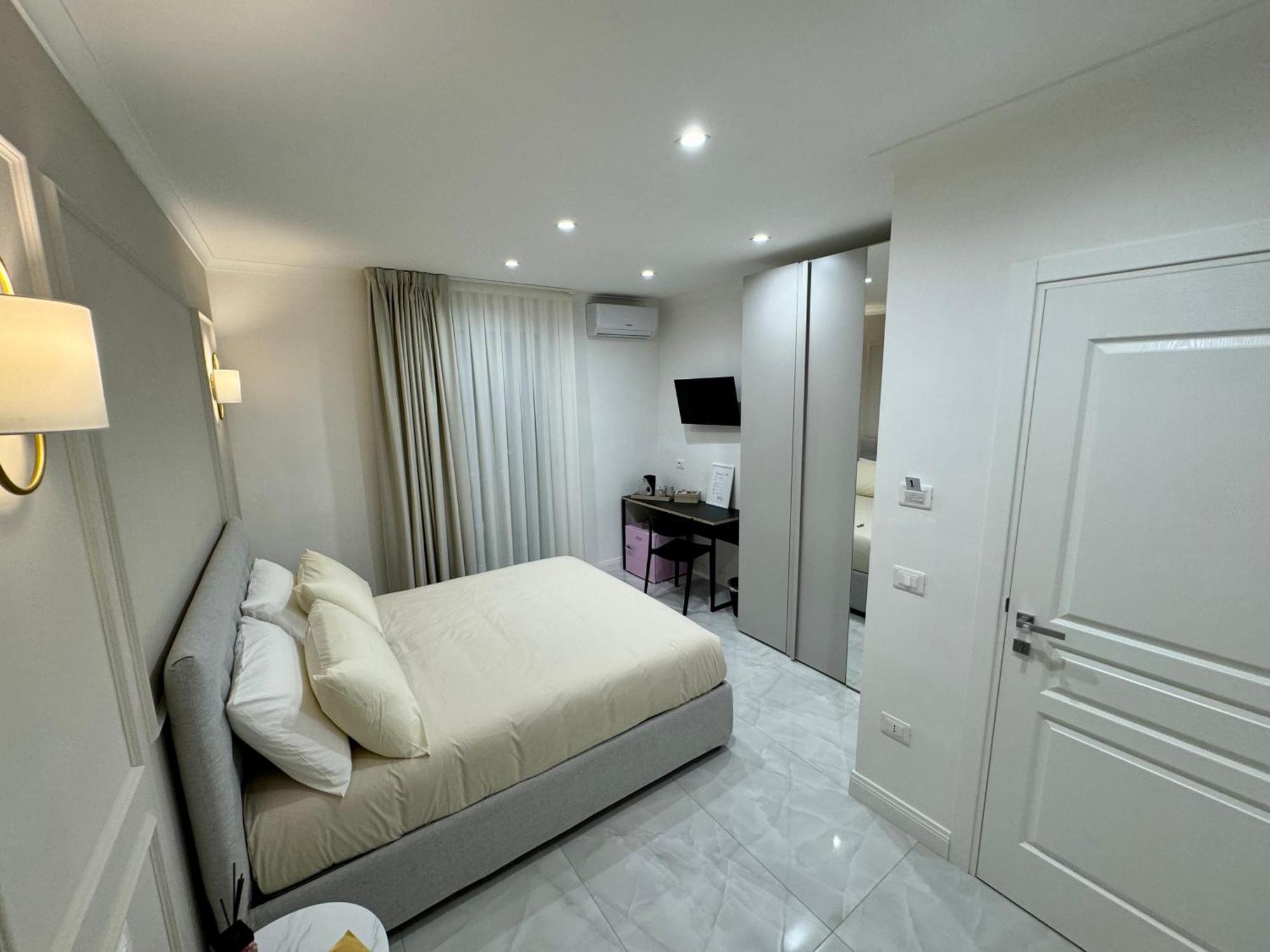 נאפולי Carafa Rooms מראה חיצוני תמונה